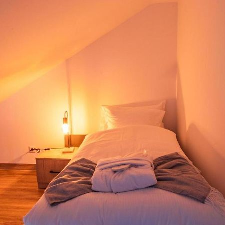 Hotel Dona Bergisch Gladbach Luaran gambar