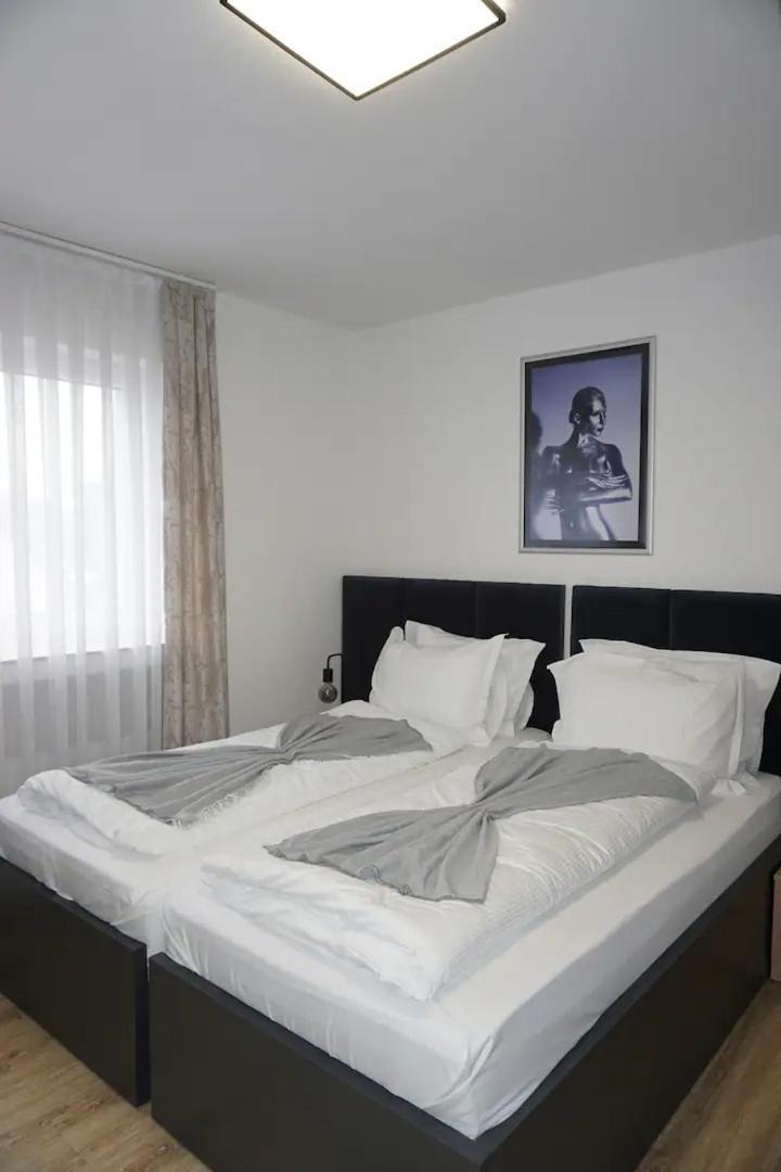 Hotel Dona Bergisch Gladbach Luaran gambar