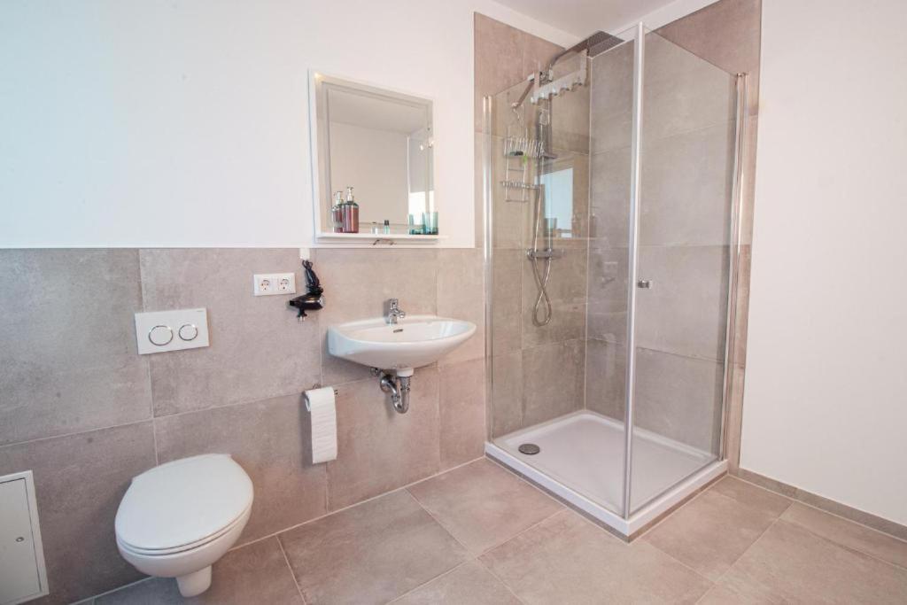 Hotel Dona Bergisch Gladbach Luaran gambar