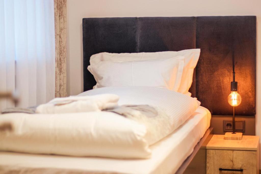 Hotel Dona Bergisch Gladbach Luaran gambar