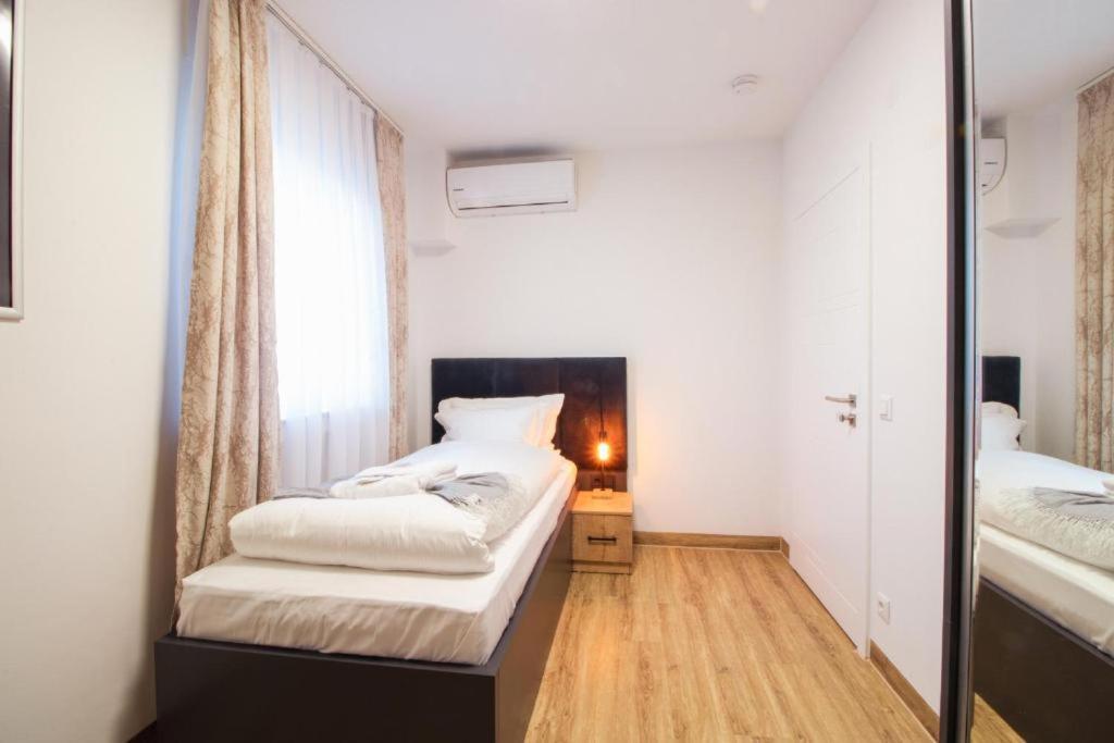 Hotel Dona Bergisch Gladbach Luaran gambar